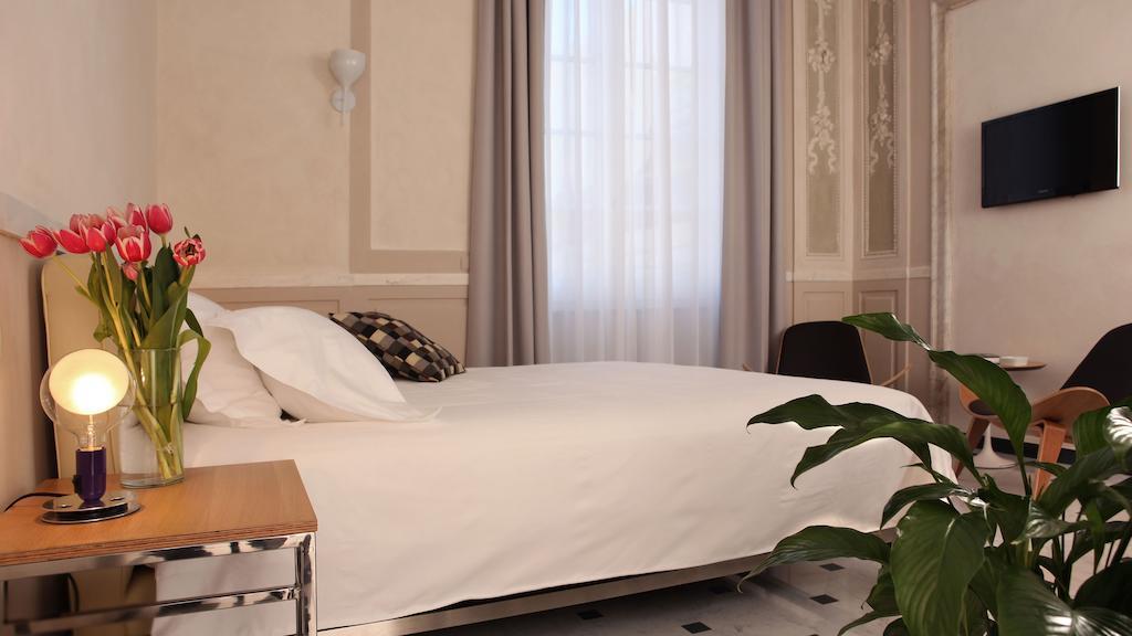 Hotel Le Nuvole Residenza D'Epoca 제노바 객실 사진